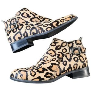 nwot BLONDO Waterproof Calf Hair Leopard print ankle boots SIZE 7M